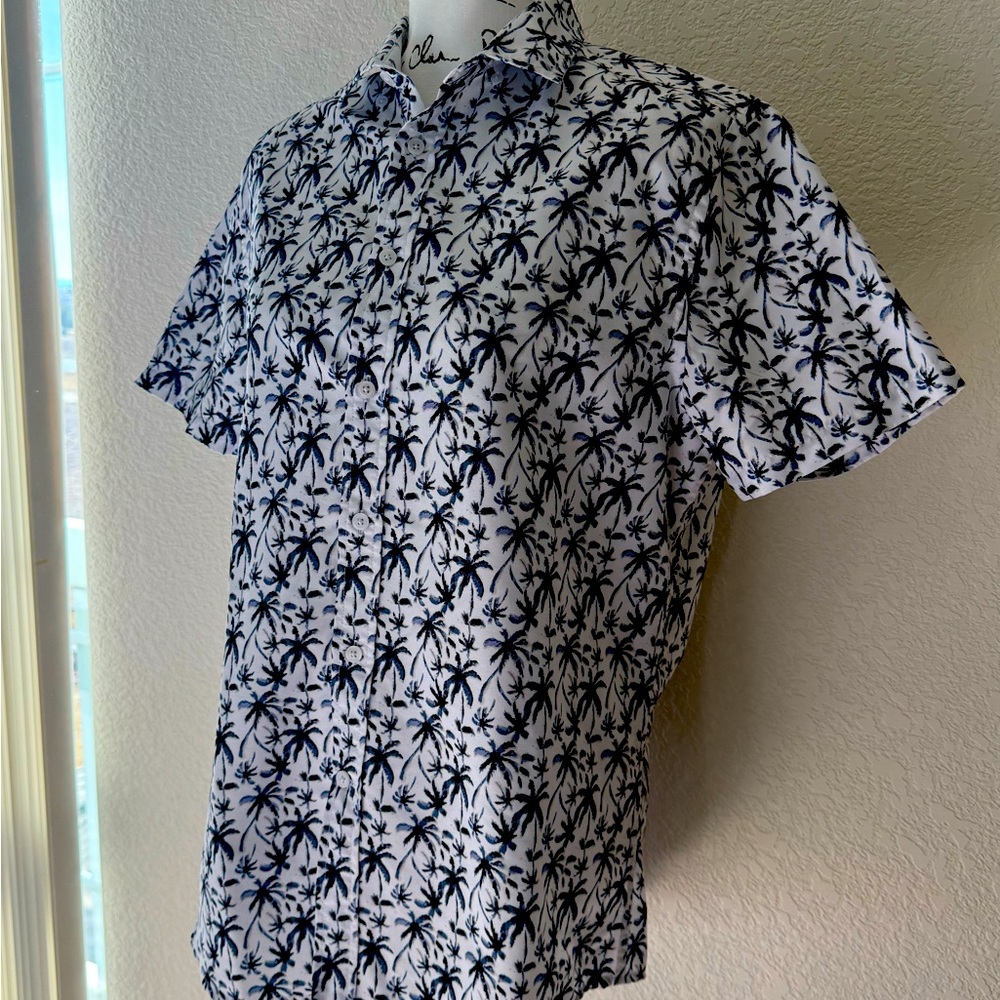 Tropical Collection 
Men's Palm Tree Print Shirt - Black and White